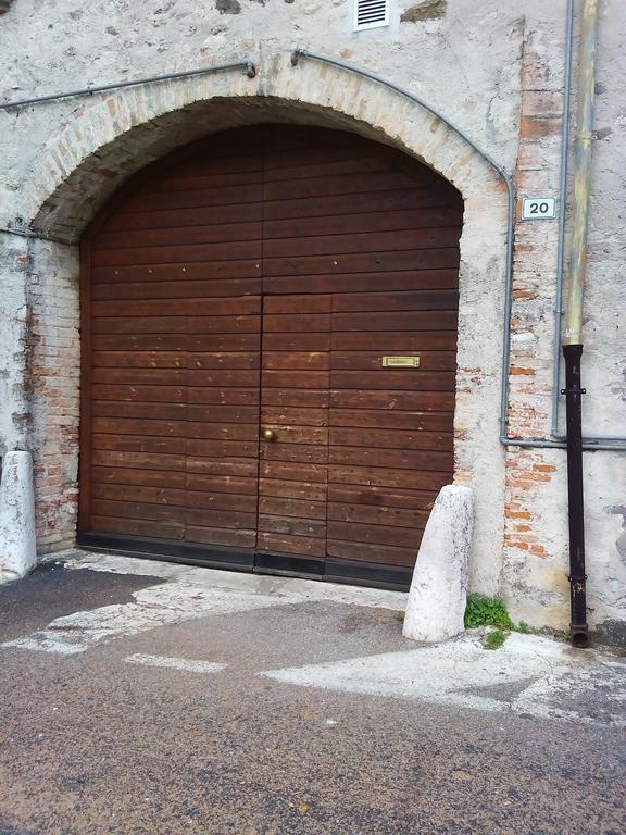 Appartamento Balkissa Сан-Феличе-дель-Бенако Экстерьер фото